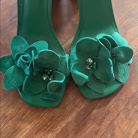 Wore once Steve Madden Teal Floral Heels - Picture 12 of 12